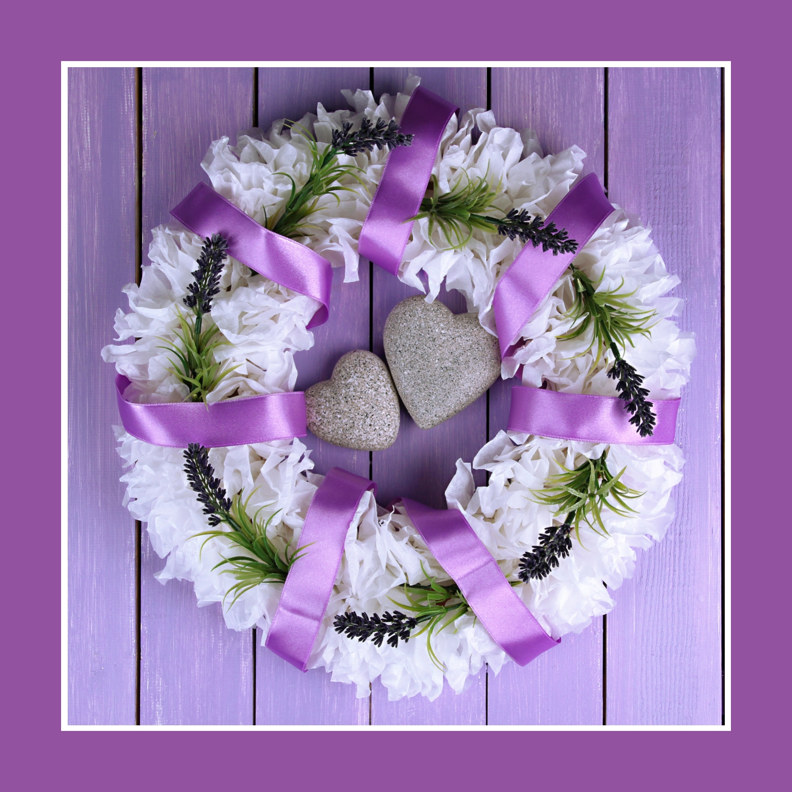 Ringförmiger Blumenkranz Blumenschmuck Kunstblumen für Hochzeit in Lila