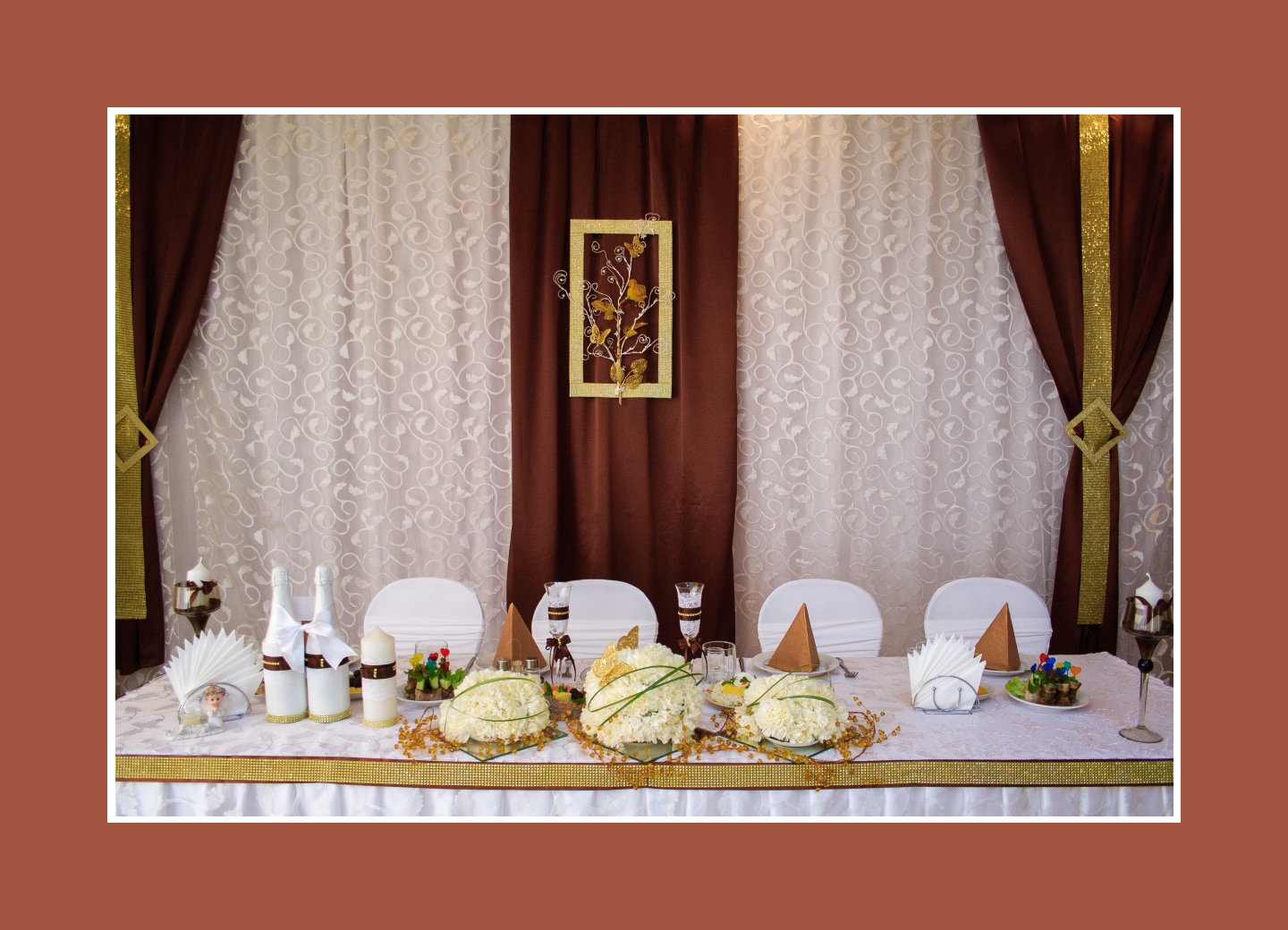 Brautpaartisch für Schokoladenhochzeit